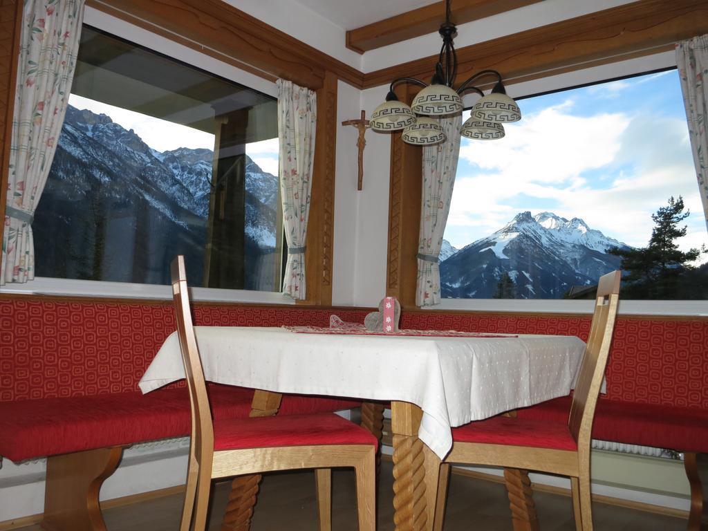 Ferienwohnung Eller Telfes im Stubai Szoba fotó